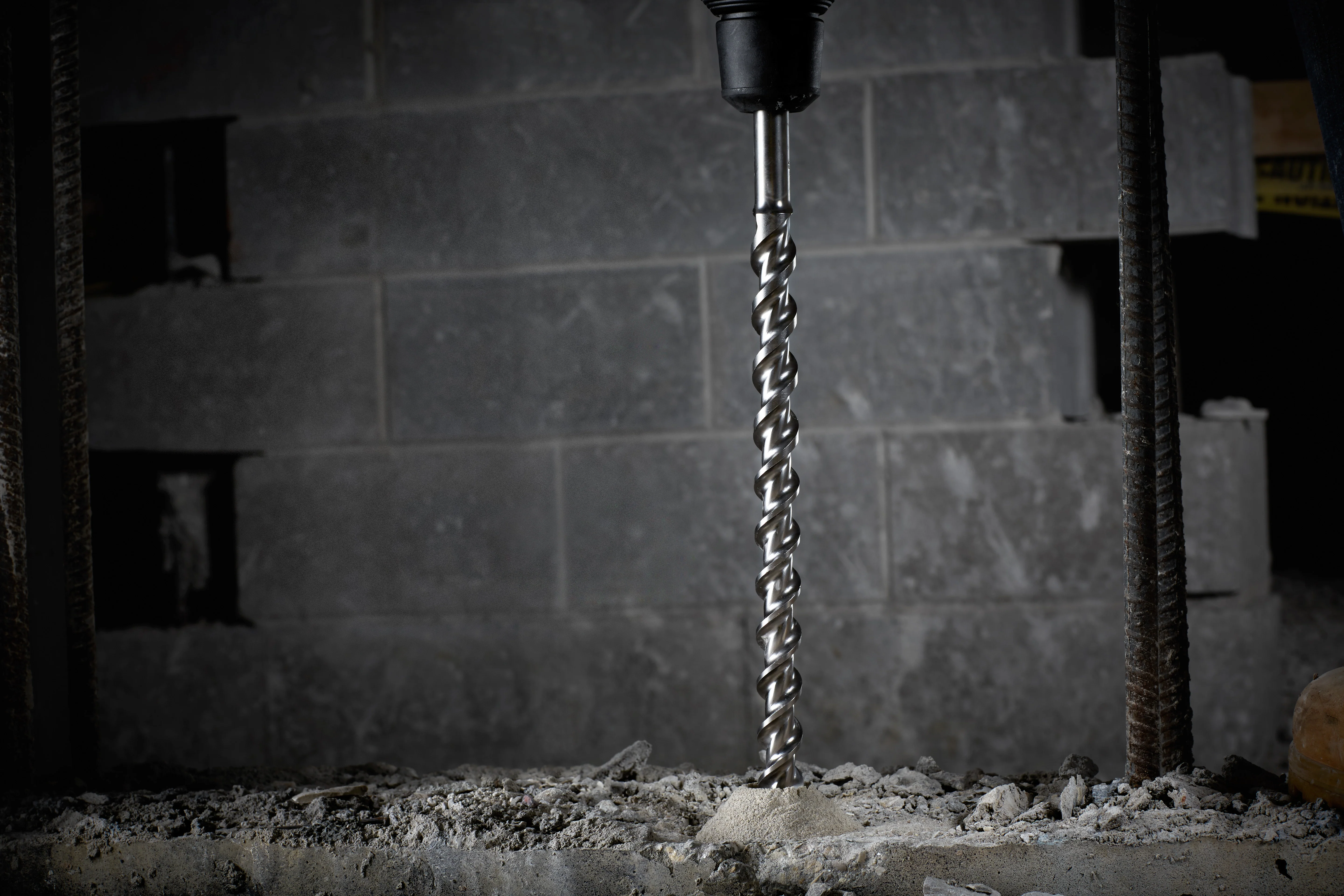 Milwaukee 1"x21" SDS-Max Bit - Image 4