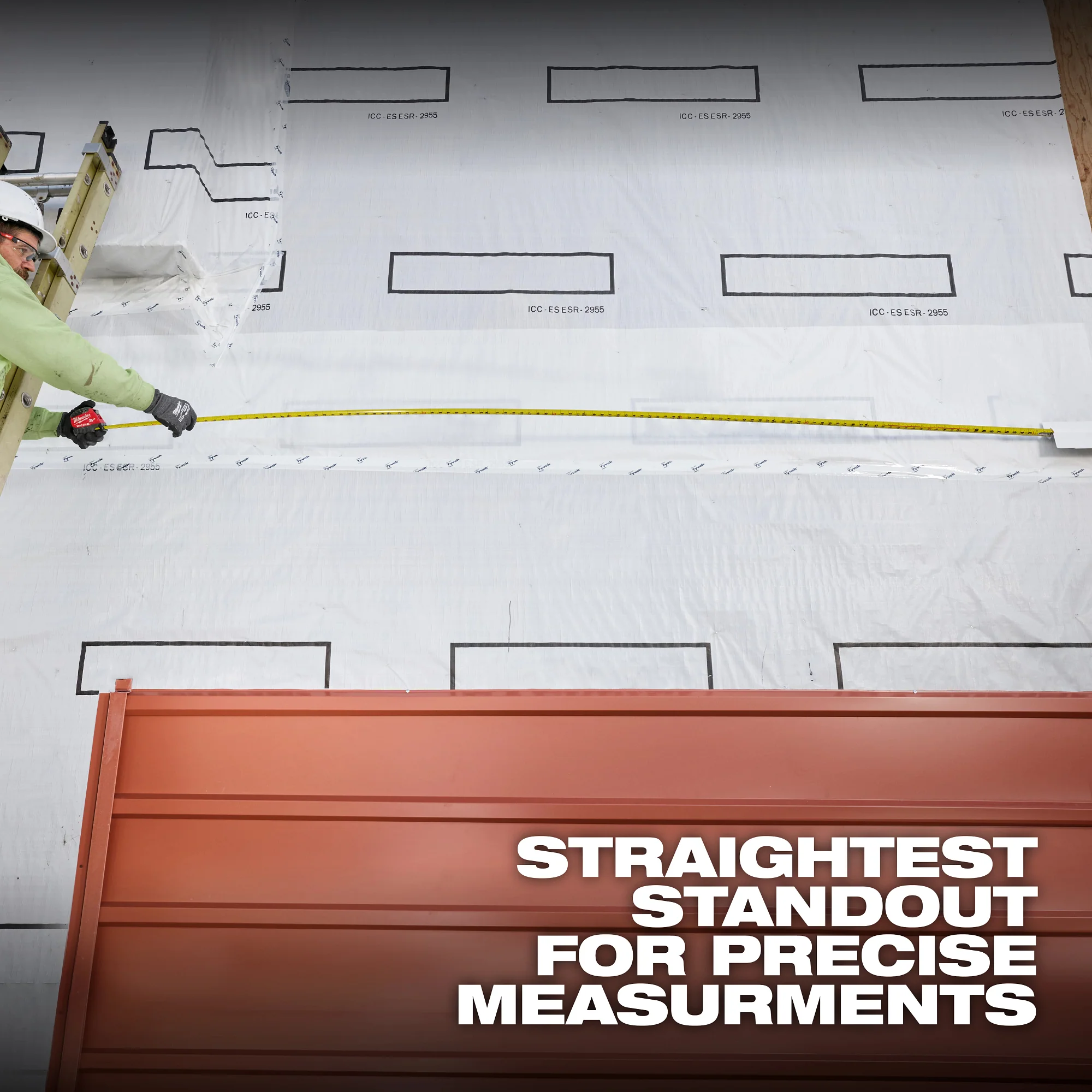 Milwaukee 40ft Wide Blade Tape Measure - Image 6