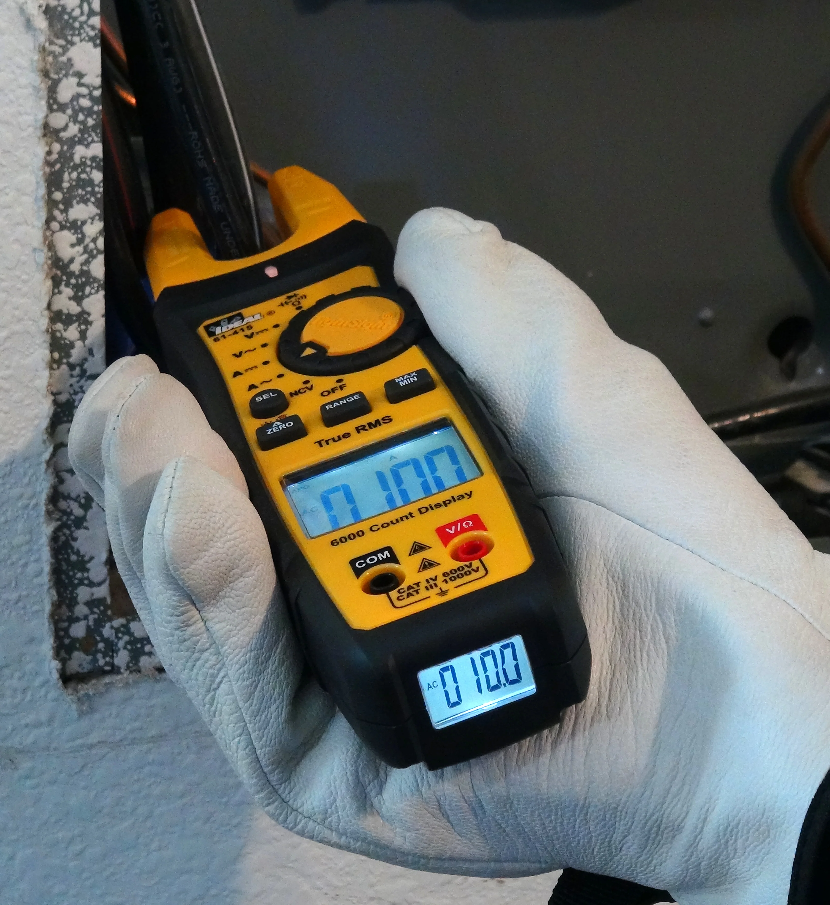 IDEAL TightSight Split Jaw Meter 200A AC/DC TRMS w/ Flashlight & NCVT, Model 61-415 - Image 11