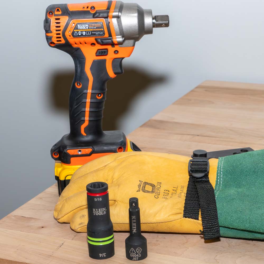 Klein Tools 3-in-1 Flip Impact Socket, Model 66044* - Image 10