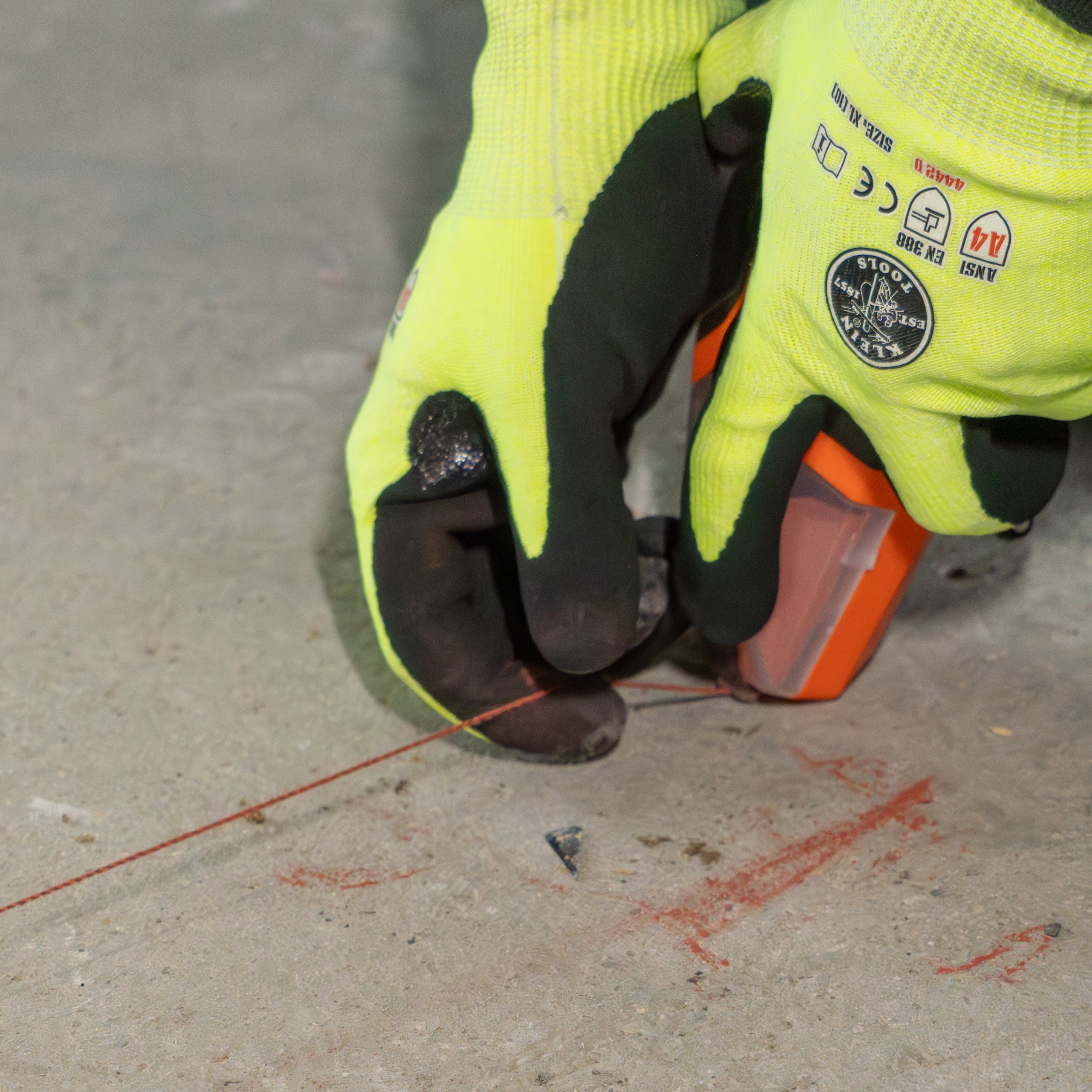 Klein Tools Auto-Retracting Chalk Line with Red Chalk, Model CHLK50R* - Image 7
