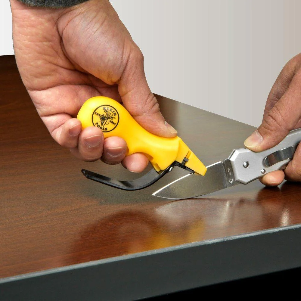 Klein Tools Combination Knife and Scissors Sharpener, Model 48036 - Image 2