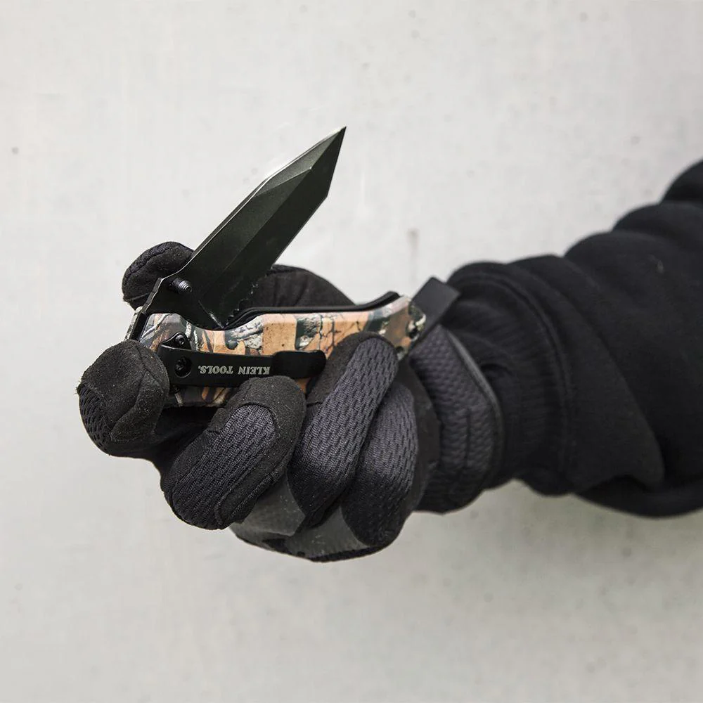 Klein Tools Pocket Knife, REALTREE XTRA™ Camo, Tanto Blade, Model 44222 - Image 6