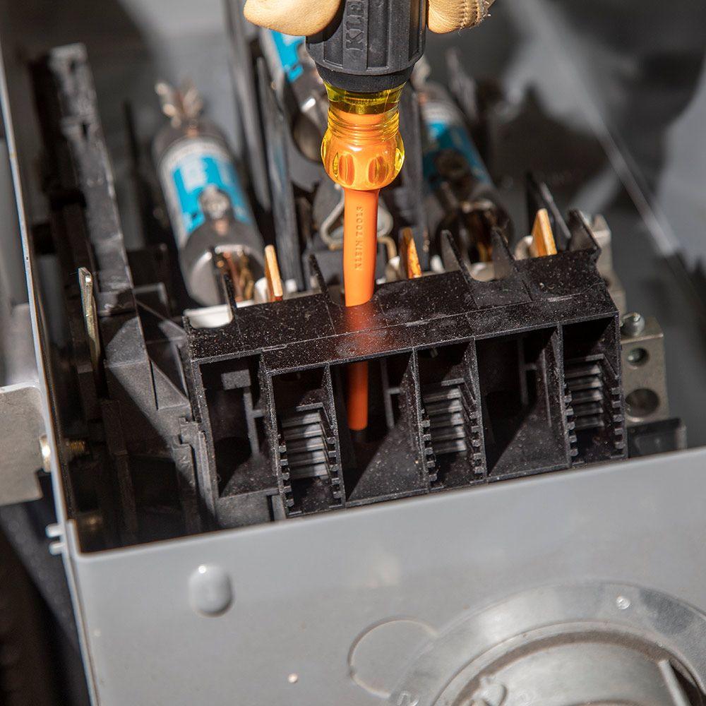 Klein Tools Slim-Tip 1000V Insulated Screwdriver, #2 Square, 6-Inch Round Shank, Model 6946INS - Image 3