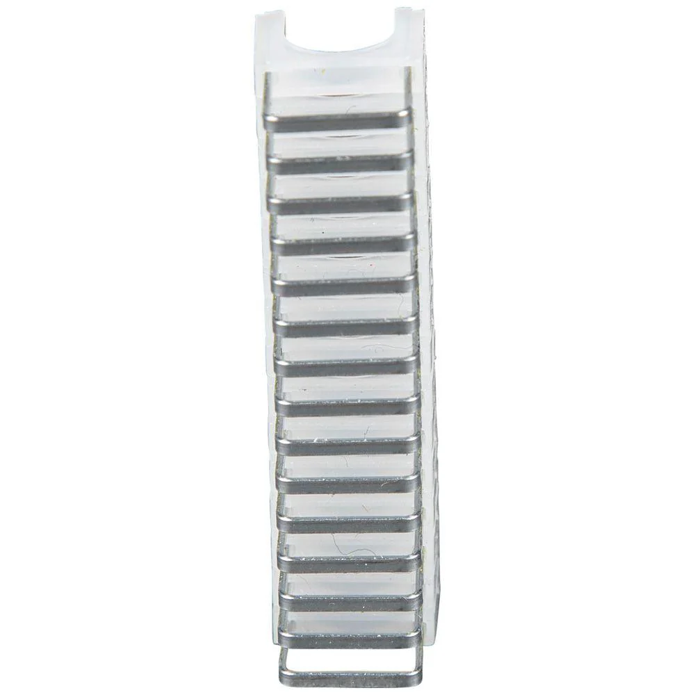 Klein Tools Staples, 1/4-Inch x 5/16-Inch Insulated, Model 450-001 - Image 2