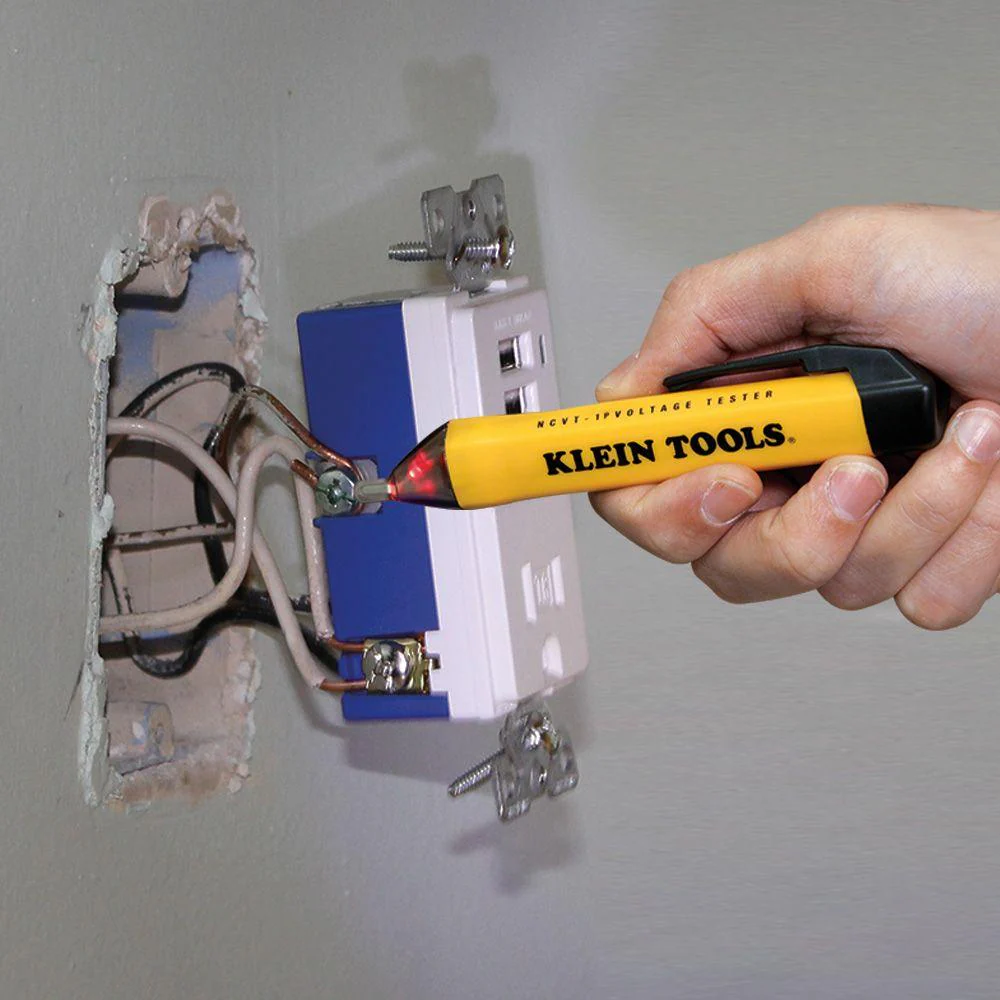 Klein Tools Test Kit with Multimeter, Non-Contact Volt Tester, Receptacle Tester, Model 69149P - Image 7
