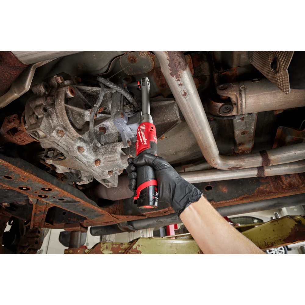 Milwaukee M12 Ext Reach High Speed Ratchet - Image 10
