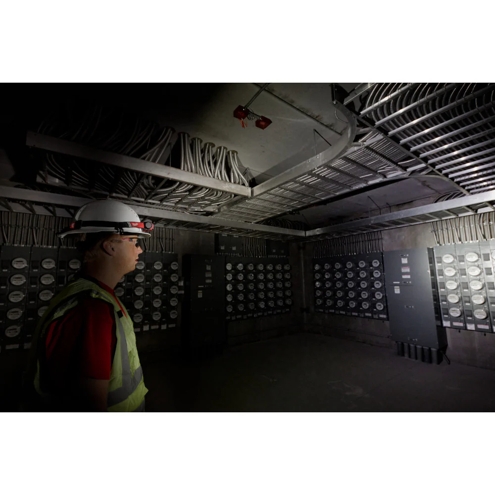 Milwaukee RLUSB Hard Hat Headlamp - Image 8